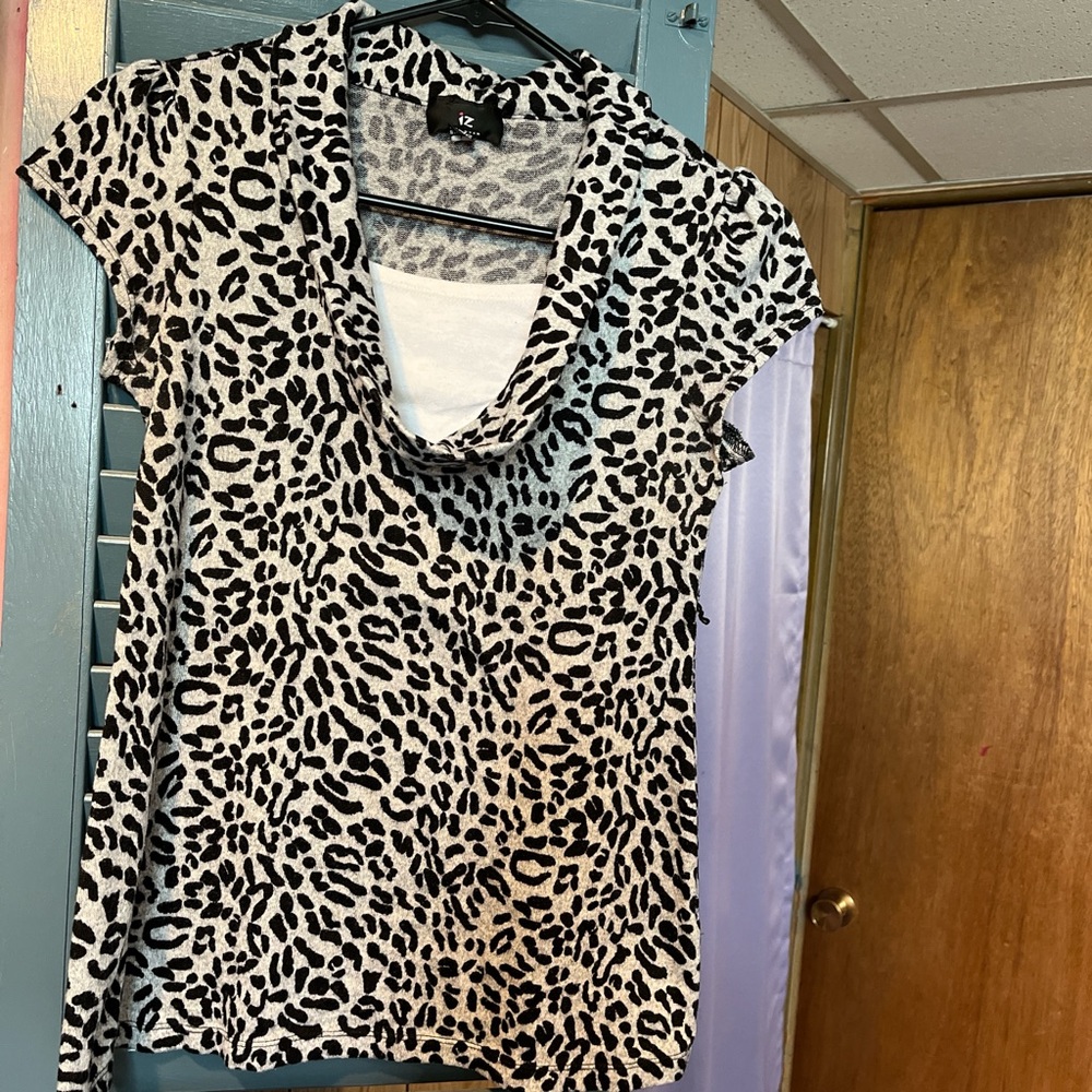 Iz Byer Black and White Animal Print Blouse